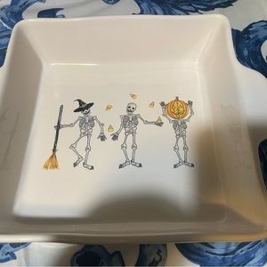Rae Dunn Halloween baking Pan 9x9